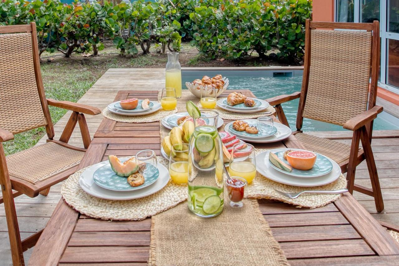 Villa Maorie 1 Chambre Avec Piscine Privee Le François Esterno foto